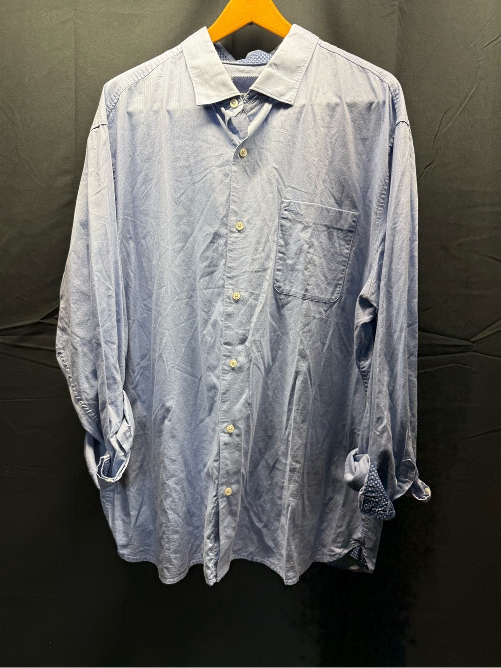 EUC Tommy Bahama Light Blue Long-Sleeve Button-Down Shirt Sz XLT (15az)